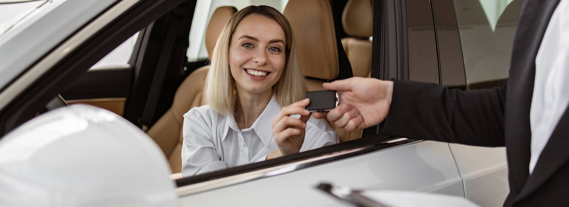 Рент а кар Београд Атос | Najpovoljniji auto na aerodromu Nikola Tesla